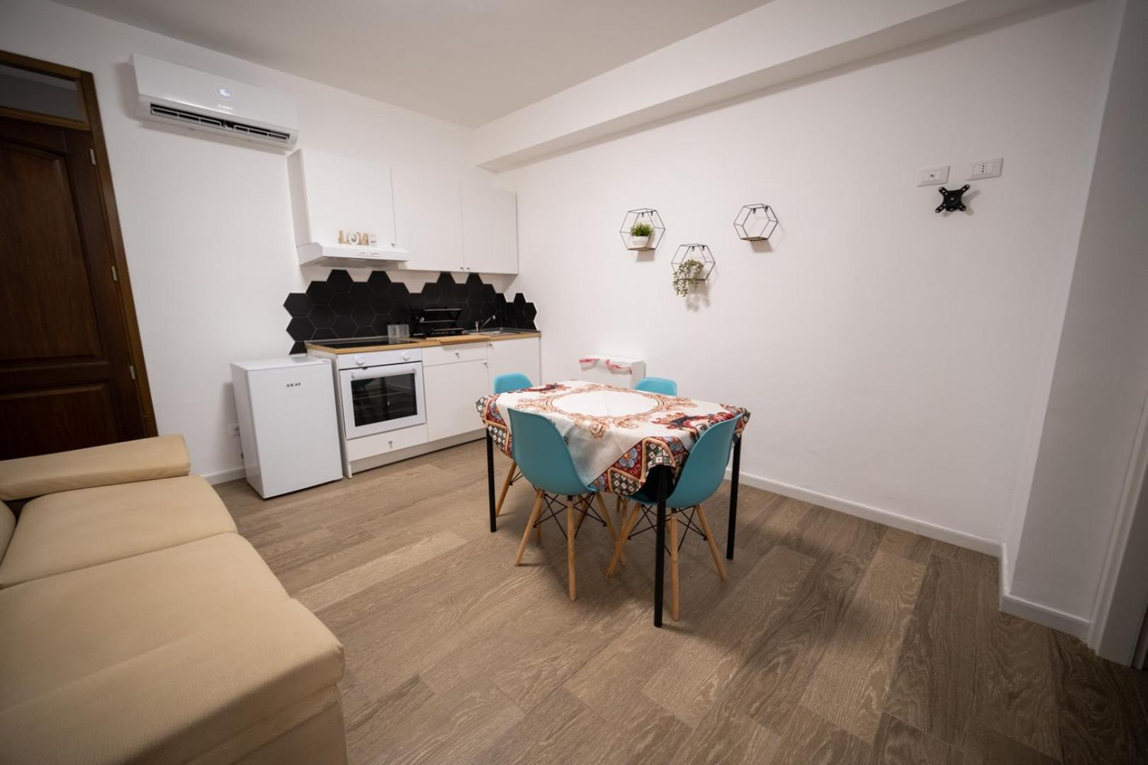 Matilde'S Holiday House Terrasini Εξωτερικό φωτογραφία