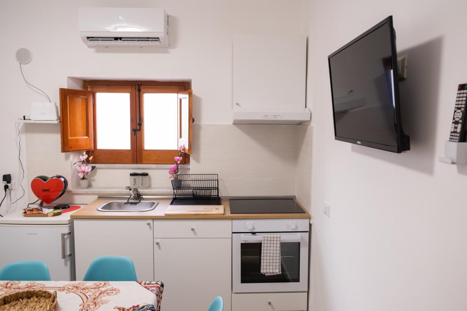 Matilde'S Holiday House Terrasini Εξωτερικό φωτογραφία